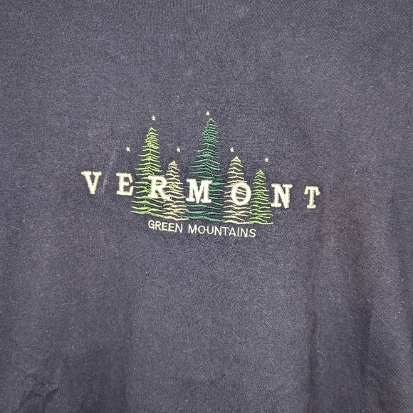 Vintage Intex embroidered Vermont Green Mountains trees landscape graphic size M - Picture 2 of 4